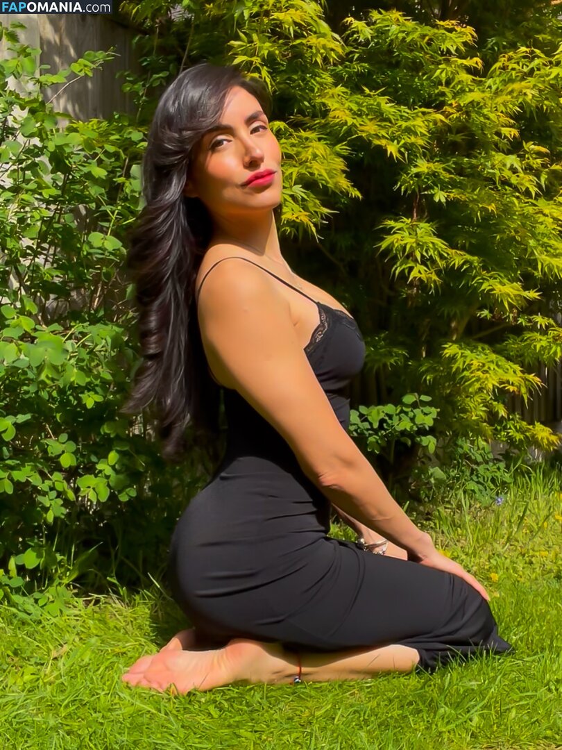 Rossana Isabel Layana Muguerza / la_layana_rous Nude OnlyFans  Leaked Photo #52