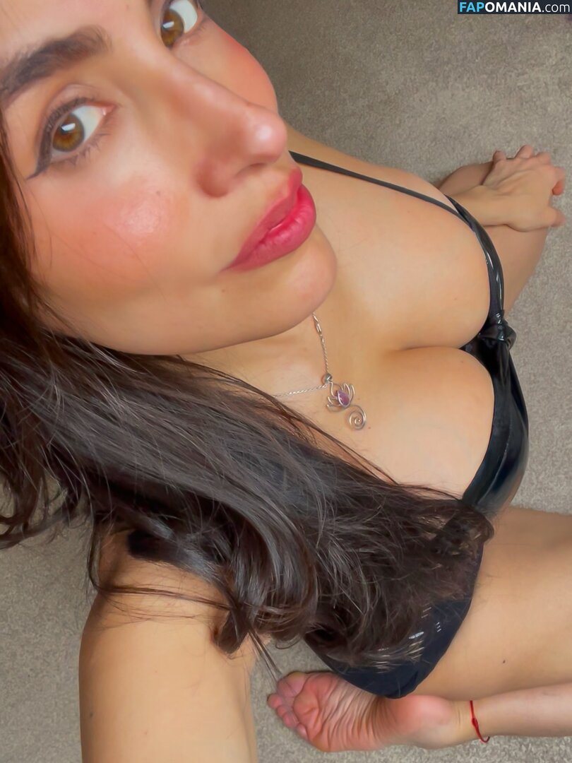 Rossana Isabel Layana Muguerza / la_layana_rous Nude OnlyFans  Leaked Photo #74