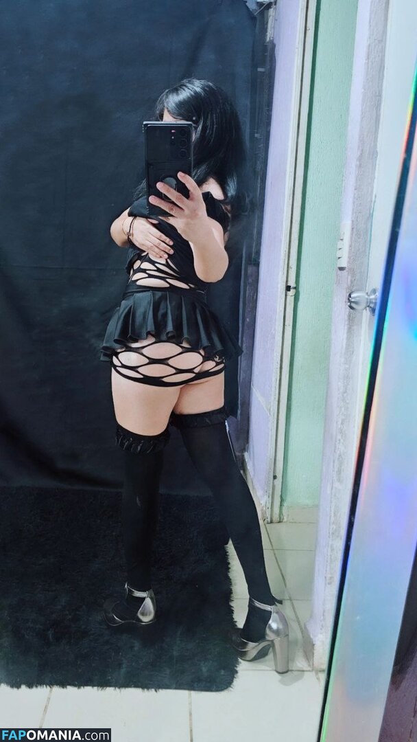 brendaarii / https: / labrendiuxx / lmlbrendalml_ Nude OnlyFans  Leaked Photo #22