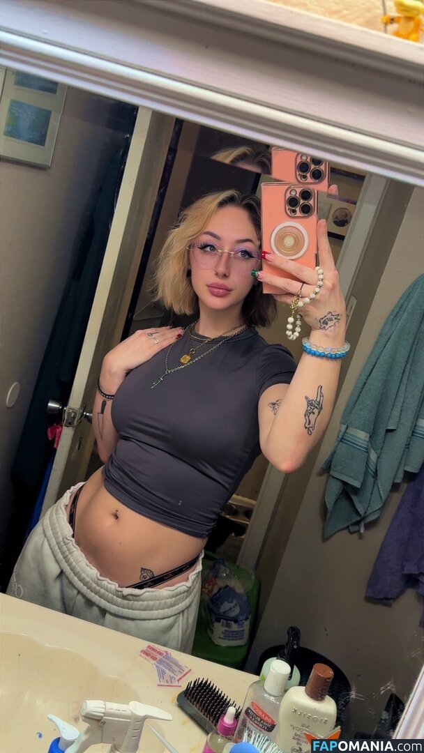 Ladyyorozu / https: Nude OnlyFans  Leaked Photo #3