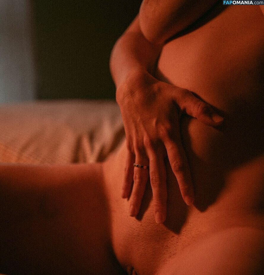 lafilledu_train / lafilledutrain / lafilledutrainoff Nude OnlyFans  Leaked Photo #7