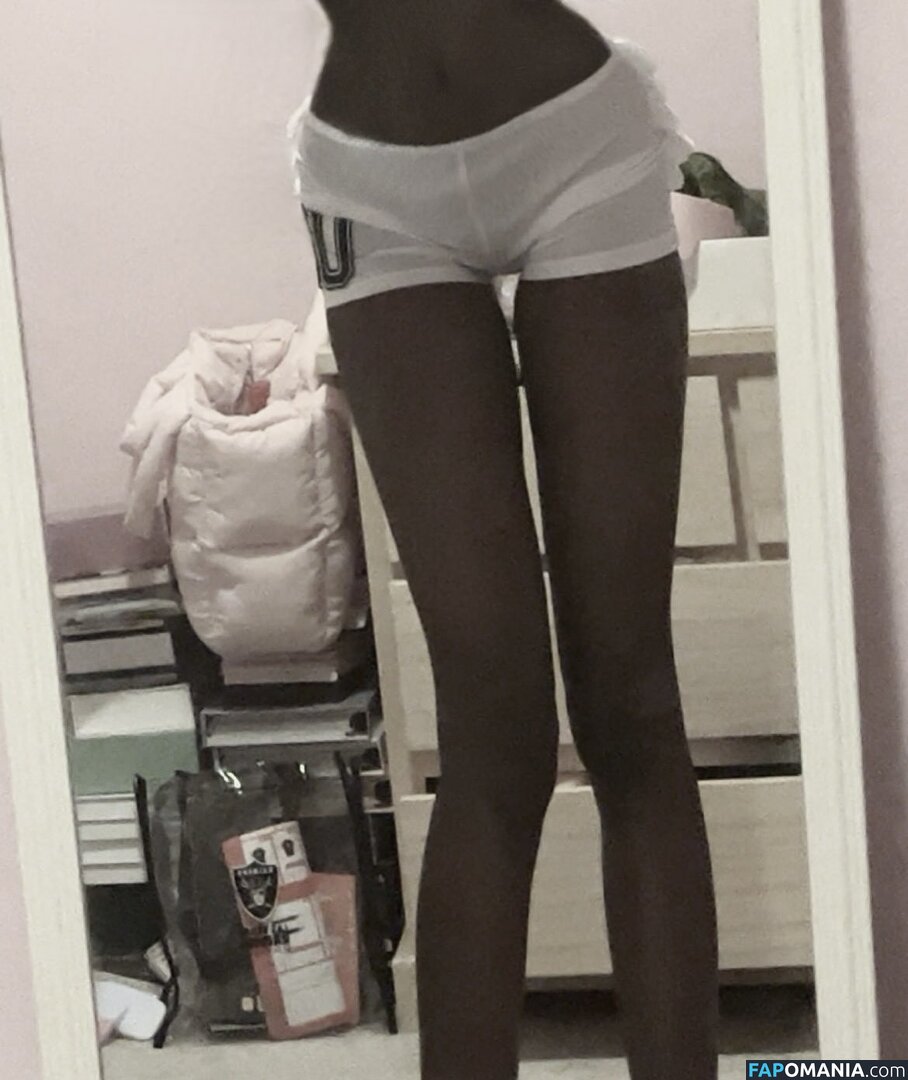 https: / lambpwincess / littlamb Nude OnlyFans  Leaked Photo #9