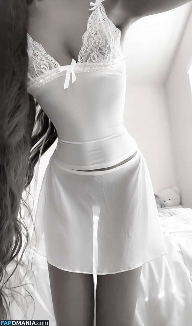 https: / lambpwincess / littlamb Nude OnlyFans  Leaked Photo #15