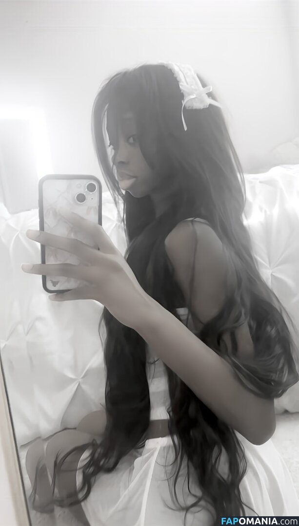 https: / lambpwincess / littlamb Nude OnlyFans  Leaked Photo #16