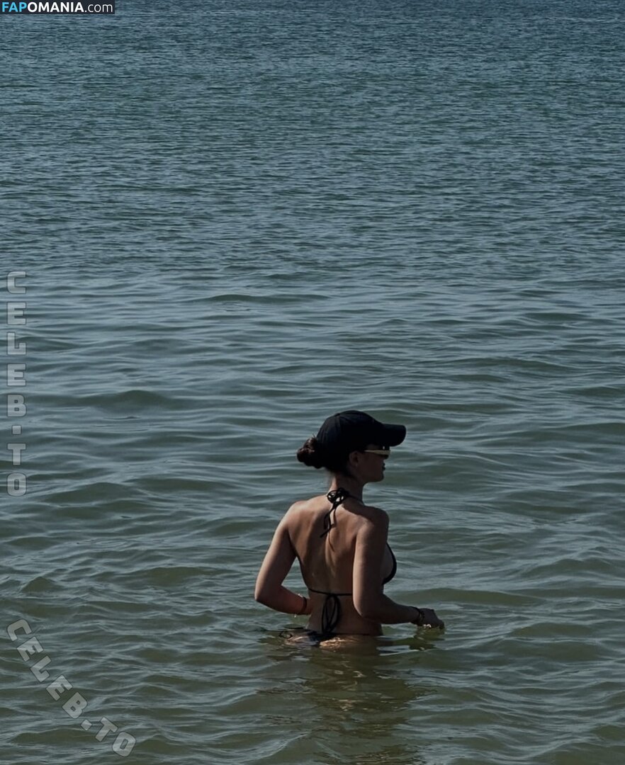 Larabeu Nude OnlyFans  Leaked Photo #10