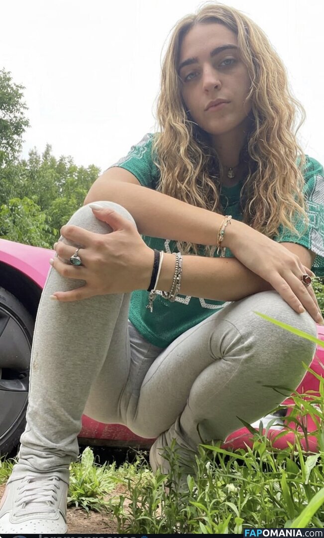 https: / laramonroe18 / laramonroeusa Nude OnlyFans  Leaked Photo #20