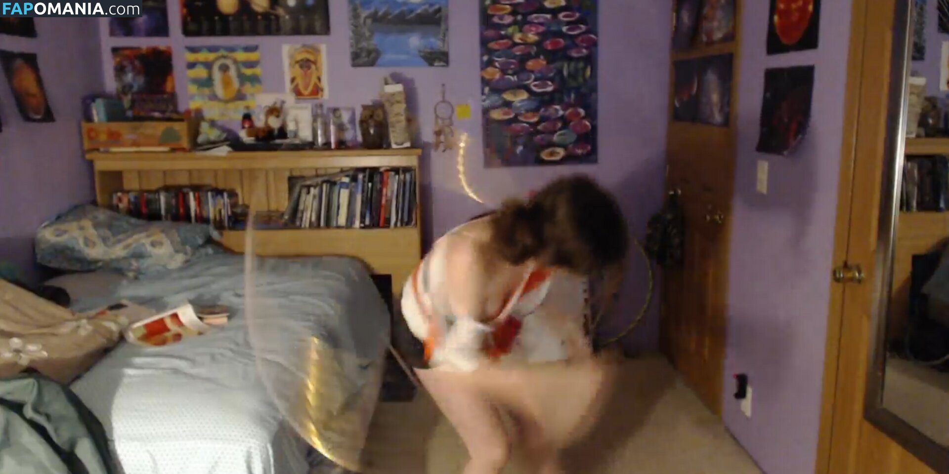 Laribug / circlewizard Nude OnlyFans  Leaked Photo #18