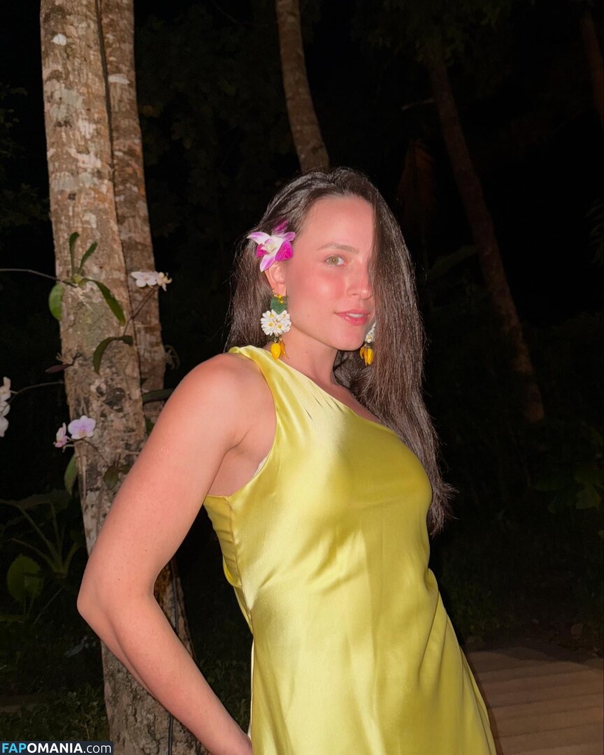 Larissa Manoela / https: / larimanoela / larissamanoela Nude OnlyFans  Leaked Photo #684