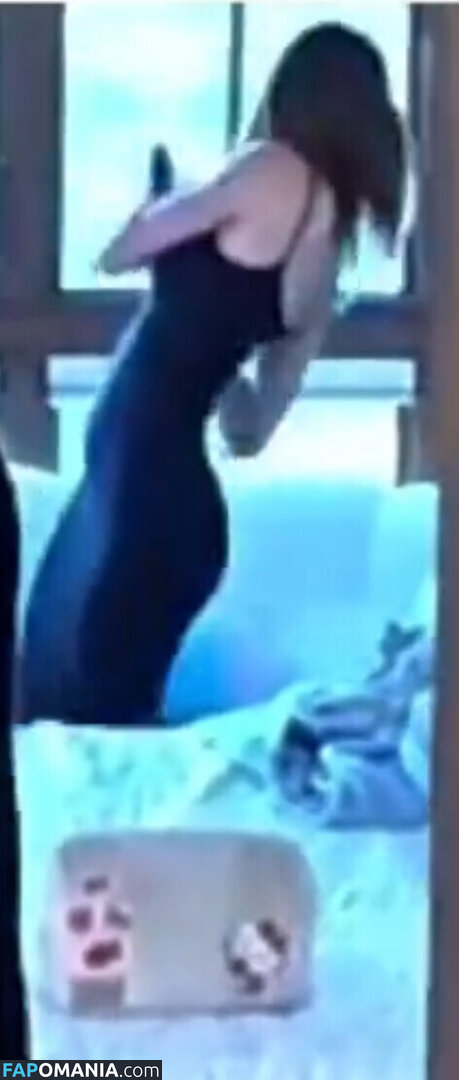 Laselyii / llessliiie / luvliii Nude OnlyFans  Leaked Photo #12