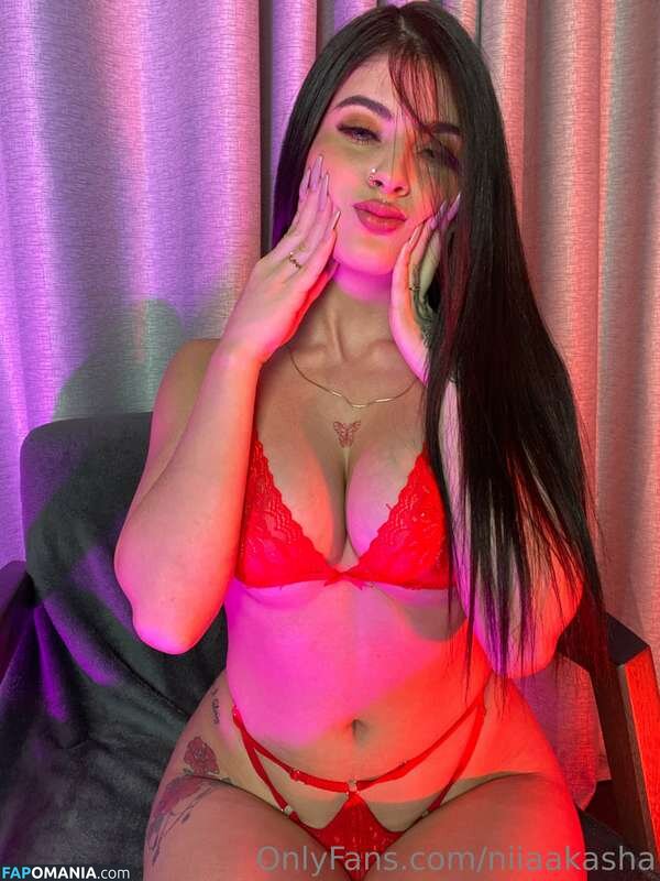 Laura Jimenez / laurajimnz_oficial / niiaakasha Nude OnlyFans  Leaked Photo #1
