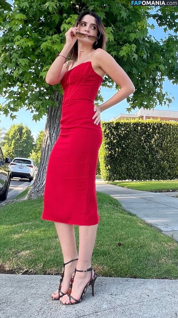 Laura Marano / lauramarano Nude OnlyFans  Leaked Photo #61