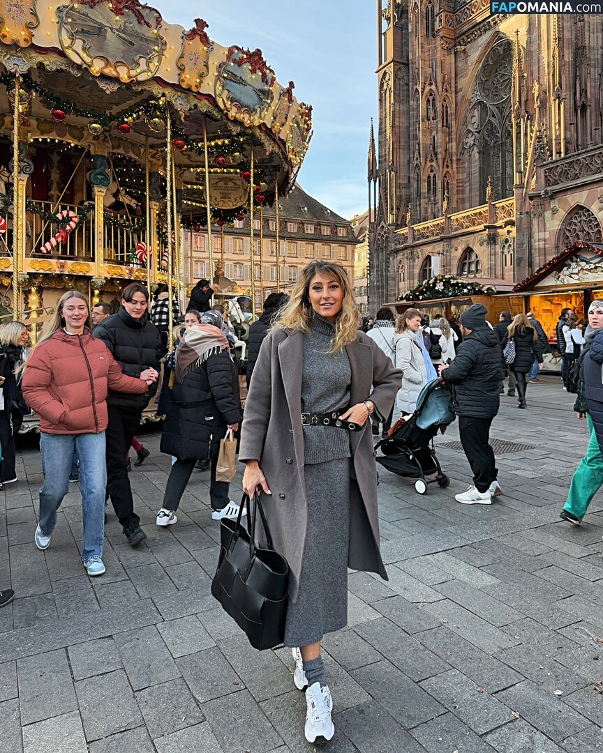 Laura Matucci / lallaemme Nude OnlyFans  Leaked Photo #3