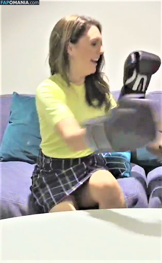 Laura Tobin Nude OnlyFans  Leaked Photo #11