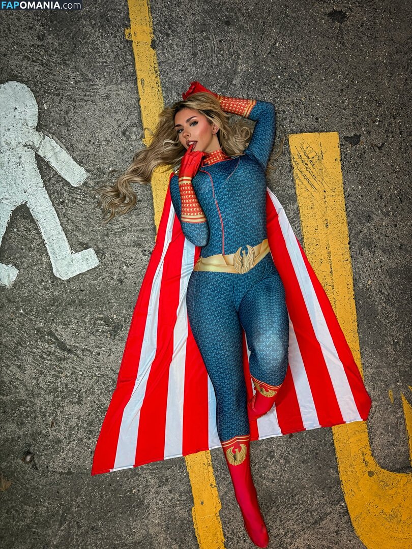 laurawaifuu / waifuulauraa Nude OnlyFans  Leaked Photo #78