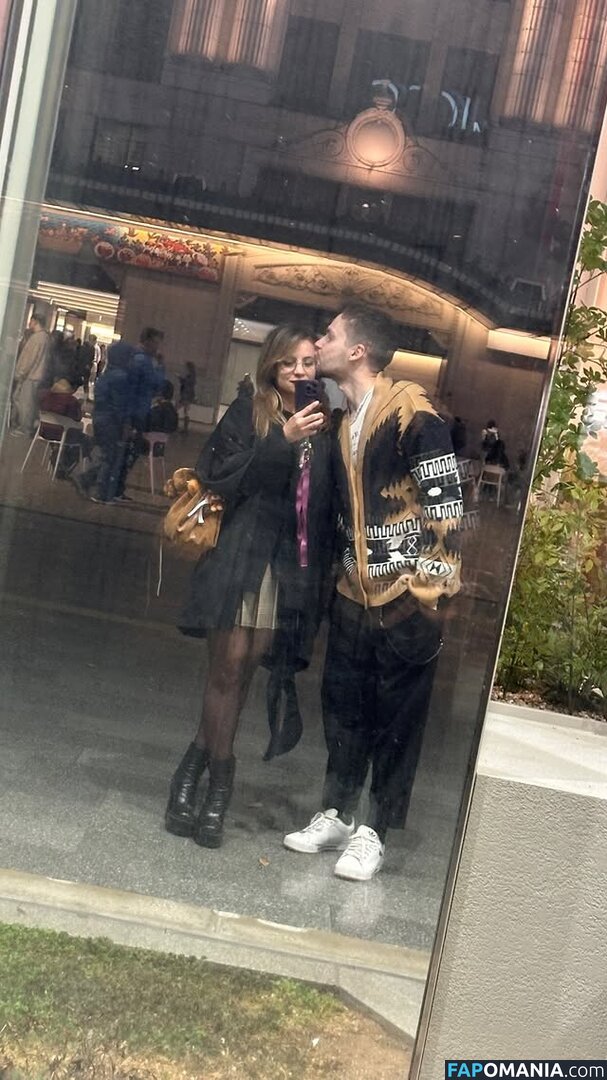 Laure Valée / laure_bv Nude OnlyFans  Leaked Photo #165