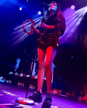 Lauren Mayberry