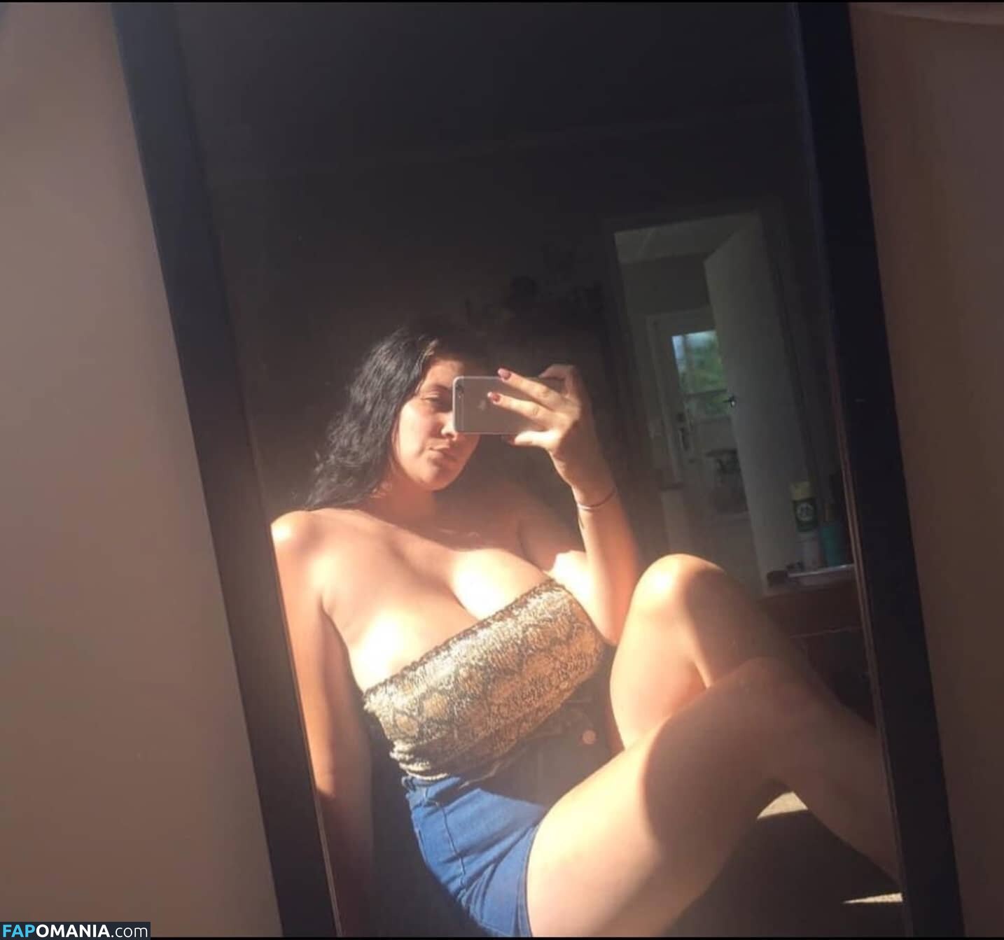 Lauren Modra Nude OnlyFans  Leaked Photo #1