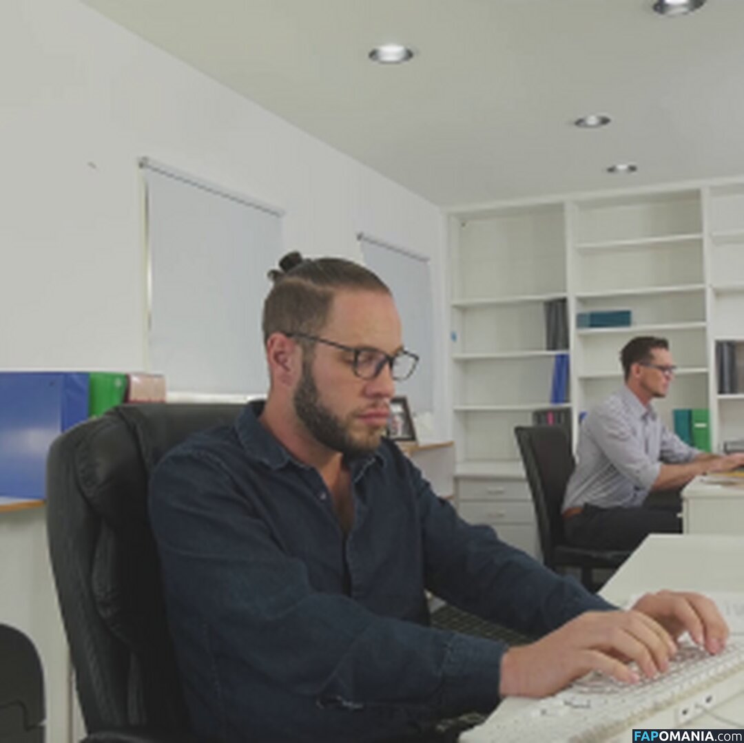 Lauren Phillips / laurenfillsup / laurenphillips Nude OnlyFans  Leaked Photo #224