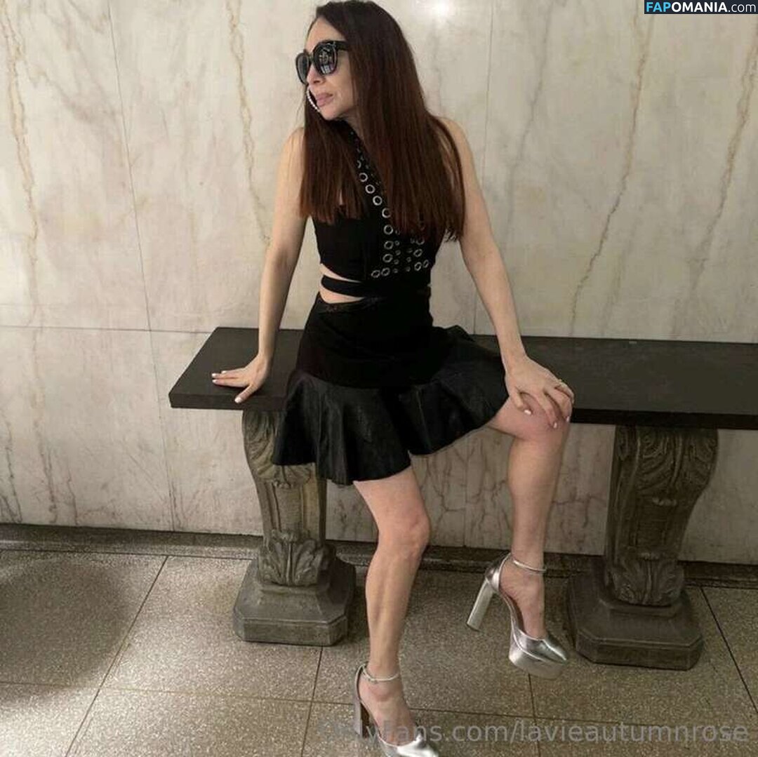 Lavieautumnrose Nude OnlyFans  Leaked Photo #5