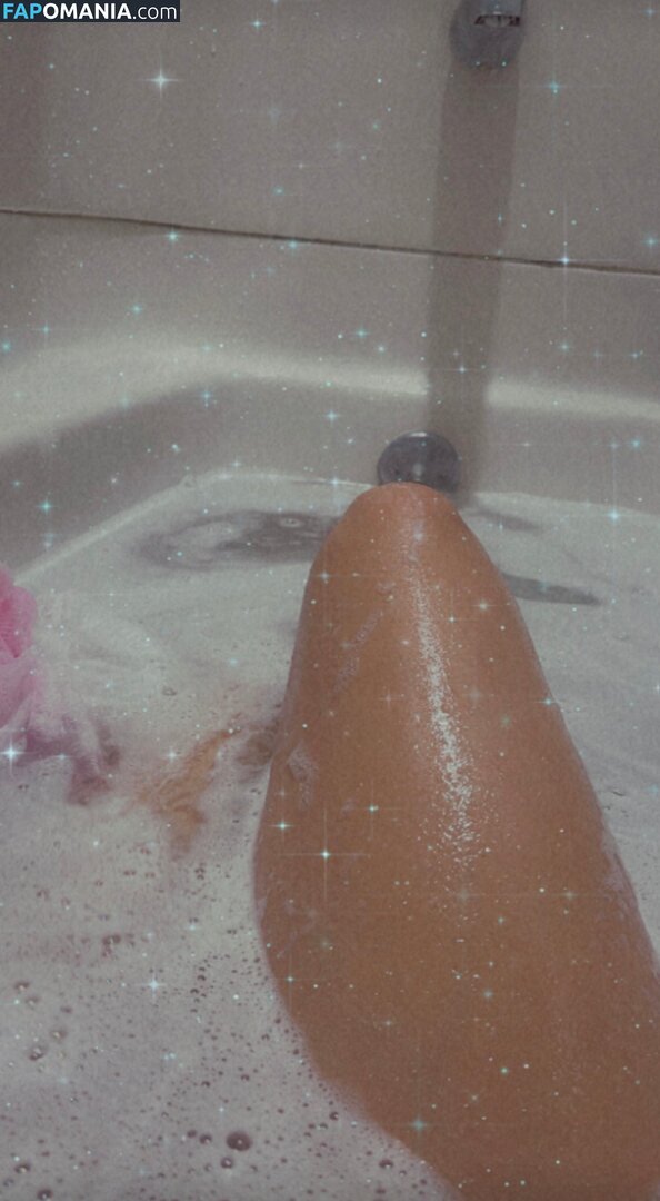 Laynis Almonte / laynis / laynis_almonte Nude OnlyFans  Leaked Photo #2