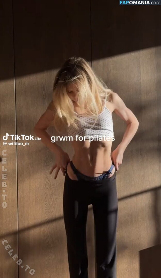 Lea Peach / Looskanal / lea / wifiloo_m Nude OnlyFans  Leaked Photo #808