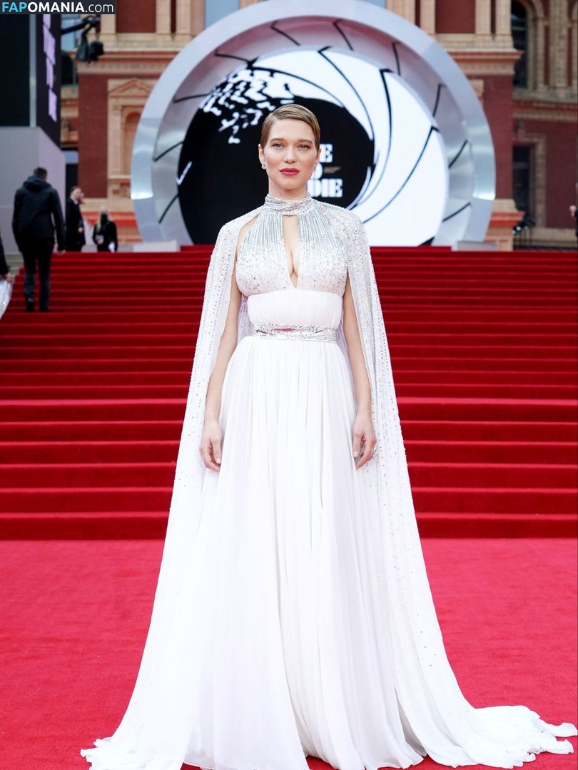 Lea Seydoux / leaseydouxfr Nude OnlyFans  Leaked Photo #57