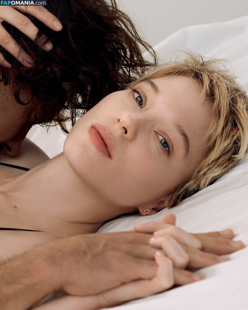 Lea Seydoux / leaseydouxfr Nude OnlyFans  Leaked Photo #126