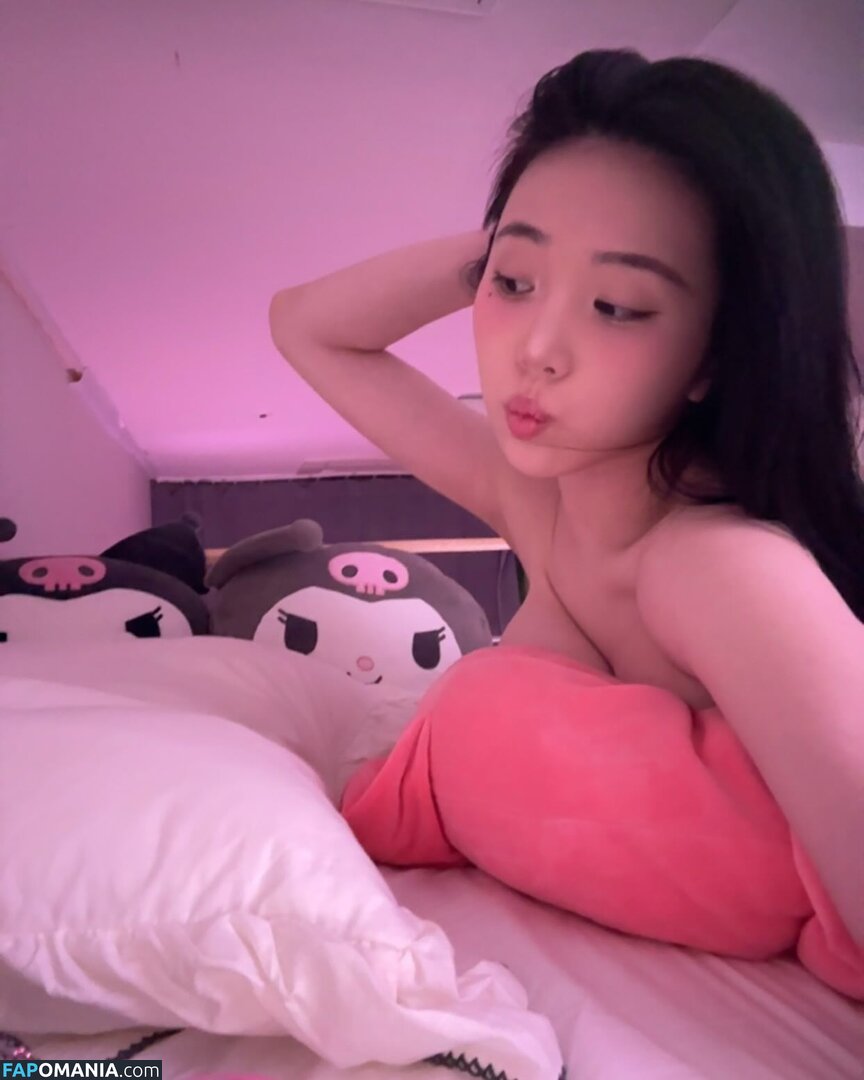 Lee Yeonwoo / yeonwooahh / 이연우 Nude OnlyFans  Leaked Photo #47