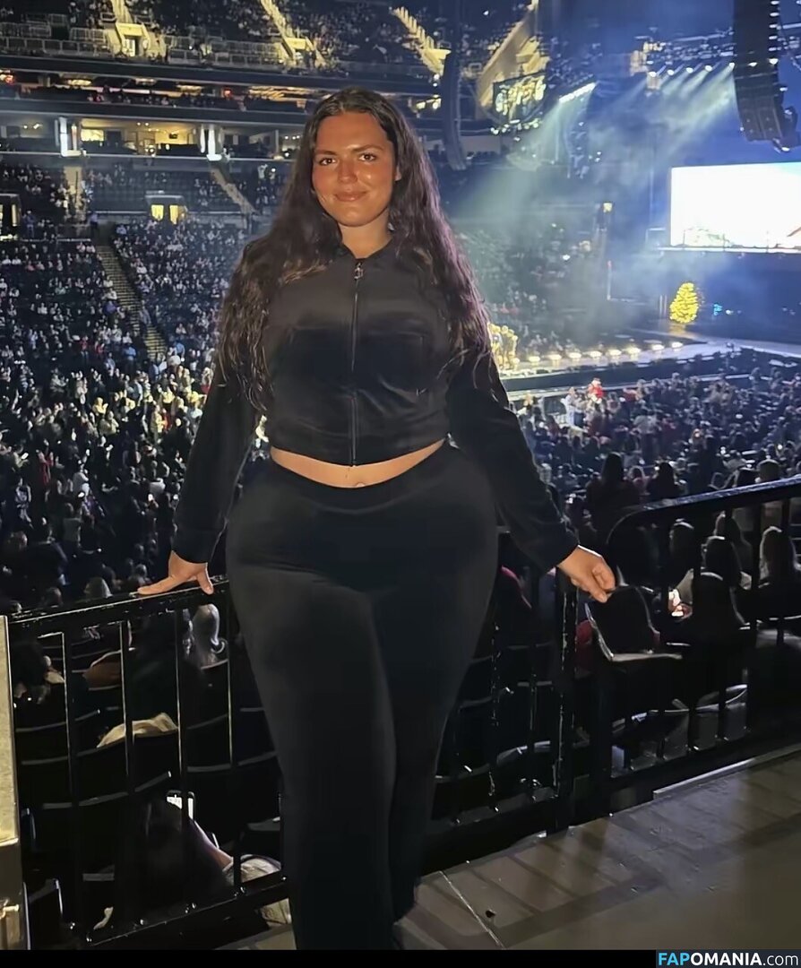 Lejneziri / lejlaneziri Nude OnlyFans  Leaked Photo #2