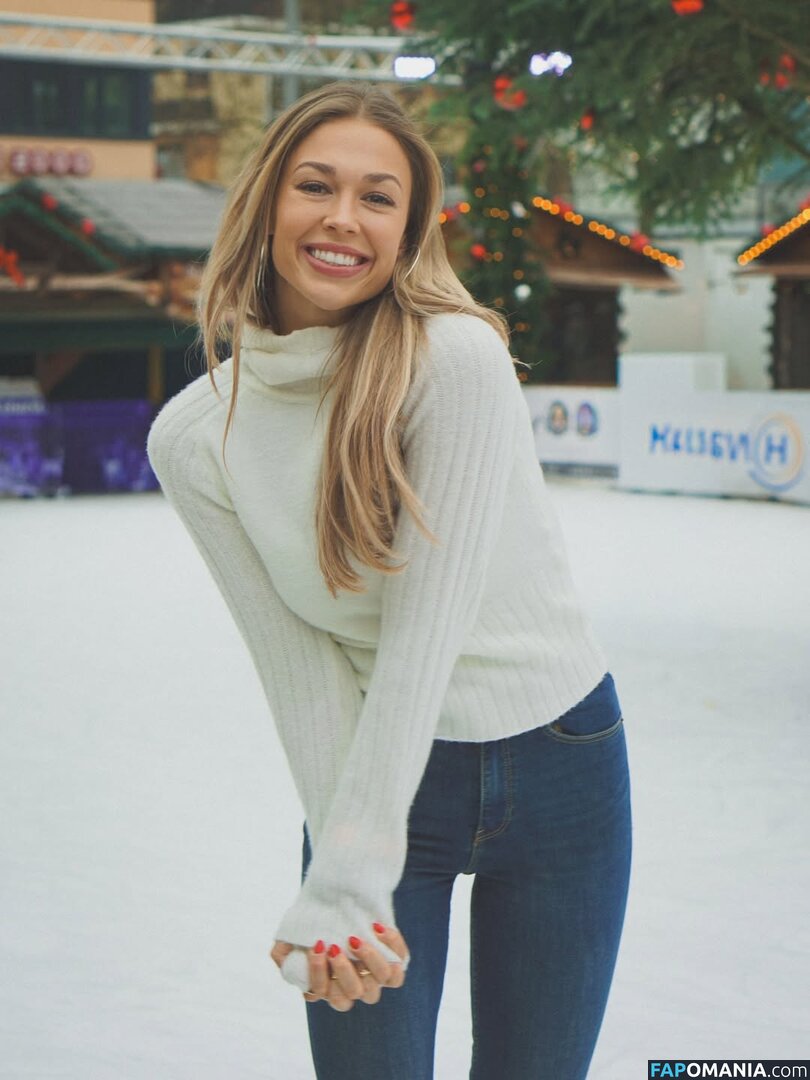 Lena Schwender / Lena ✨ / lenaschwender_ Nude OnlyFans  Leaked Photo #4