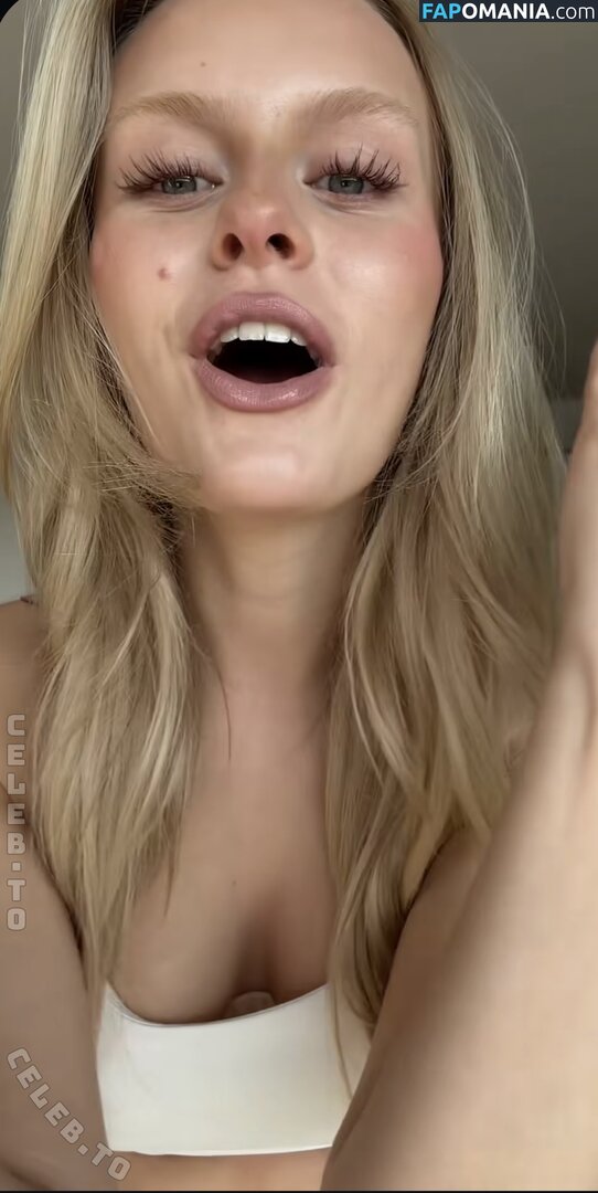 Leni Marie / https: / lenimariee / lenimvrie Nude OnlyFans  Leaked Photo #1