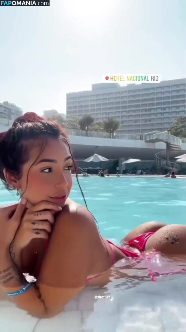 Castrollet / DEZOITOU / Leticia Castro / thayscastro Nude OnlyFans  Leaked Photo #110