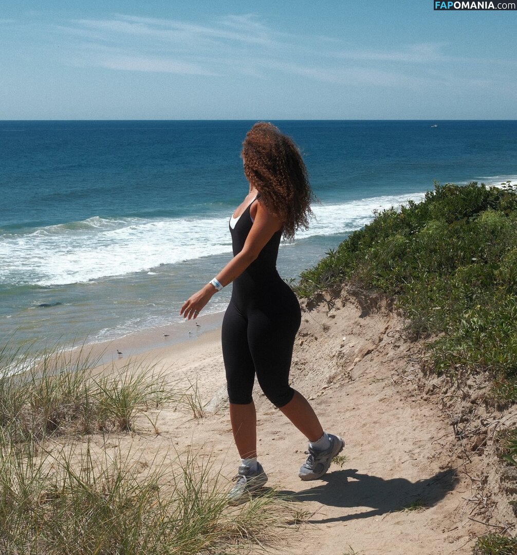 Lexie Learmann Nude OnlyFans  Leaked Photo #7