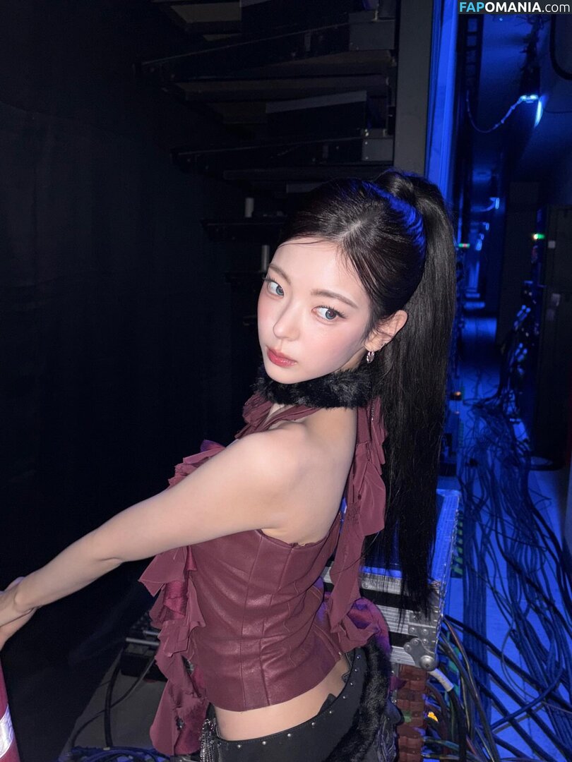 Choi Ji-su / ITZY / lia_loves___ / 최지수 Nude OnlyFans  Leaked Photo #6