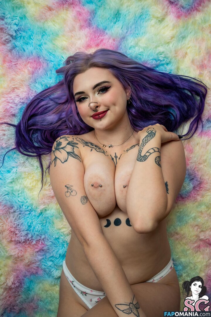 Lilacfables Nude OnlyFans  Leaked Photo #6