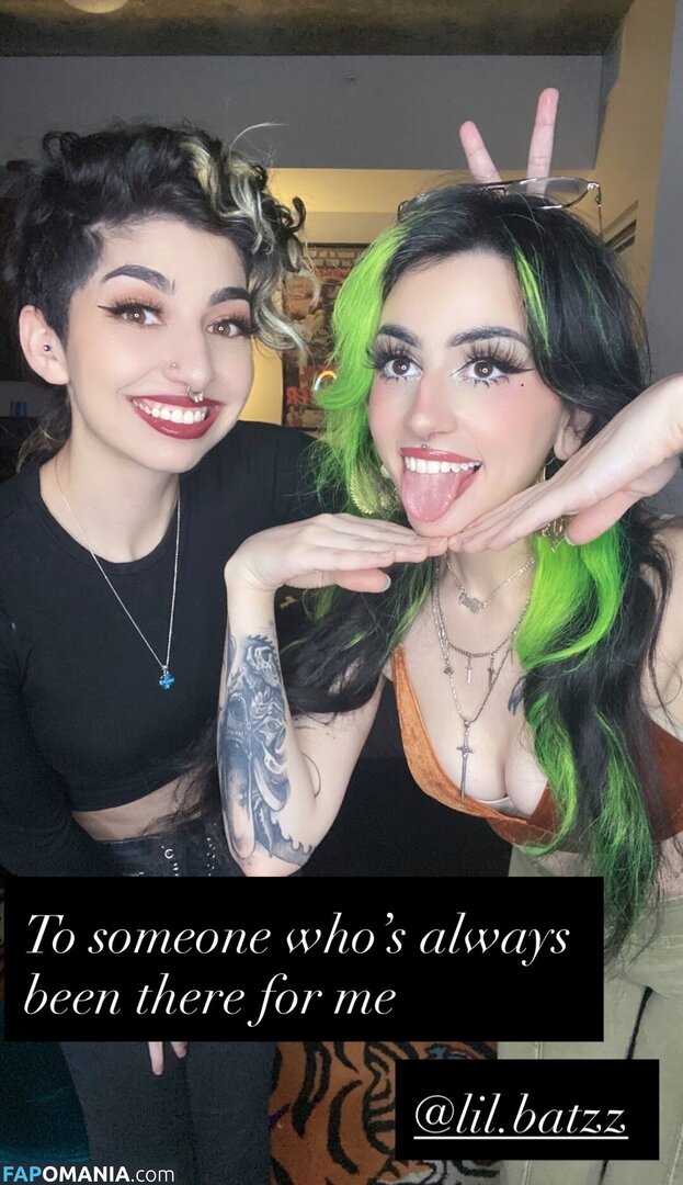 Skye Bedell / lil.batty / lilbatty / lilbattyy Nude OnlyFans  Leaked Photo #196