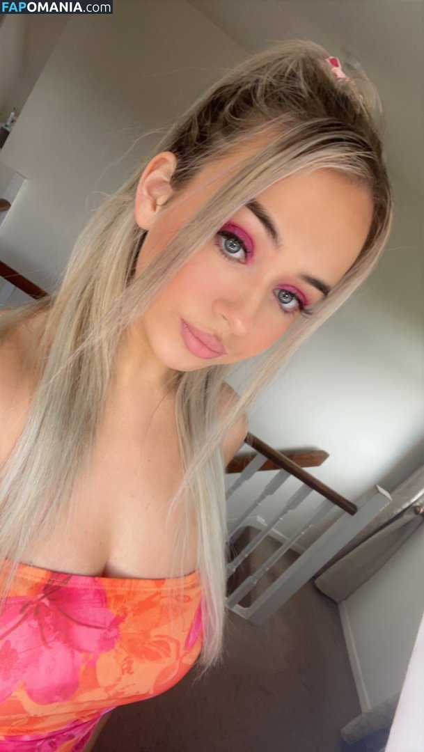 lilhunnixo / nellihoo Nude OnlyFans  Leaked Photo #39