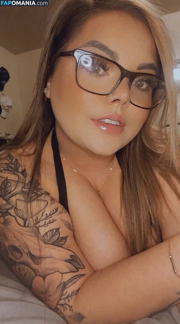 Lilly M / lilly.m.243789736 / lilym1710 Nude OnlyFans  Leaked Photo #13