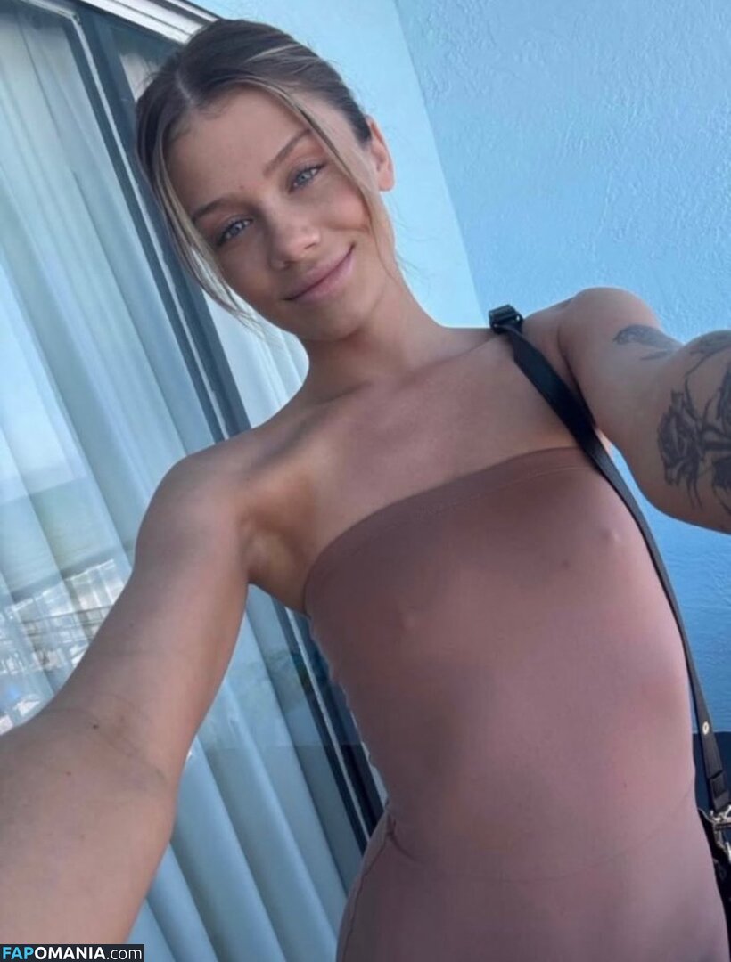 lillylanesxo Nude OnlyFans  Leaked Photo #15