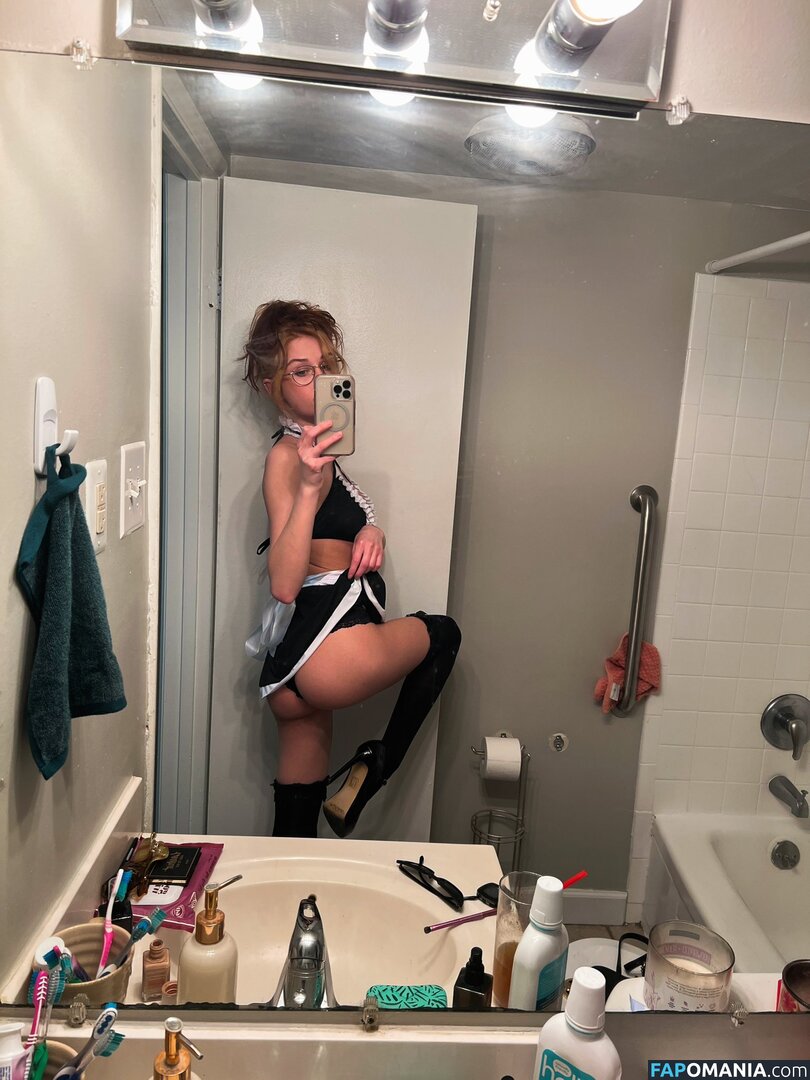 lilr3ds Nude OnlyFans  Leaked Photo #61