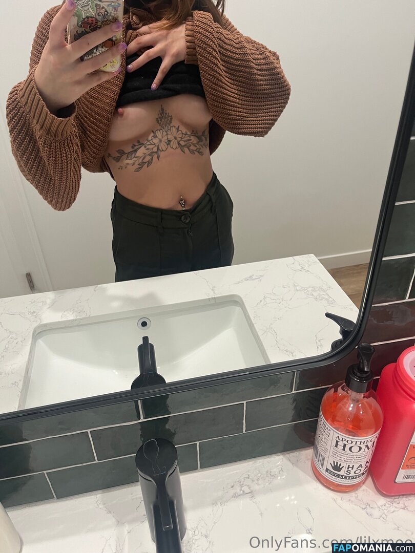 lil.x.moo / lilxmoo / mellyxooxx Nude OnlyFans  Leaked Photo #1