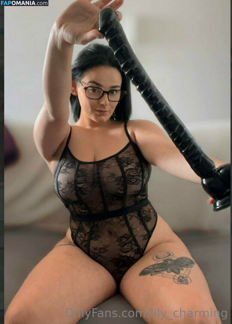 lily_charming / lilycharming Nude OnlyFans  Leaked Photo #61