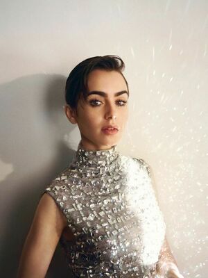 Lily Collins