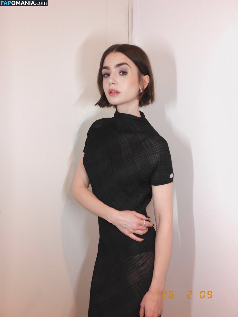 Lily Collins / lily_collins / lilyjcollins Nude OnlyFans  Leaked Photo #505