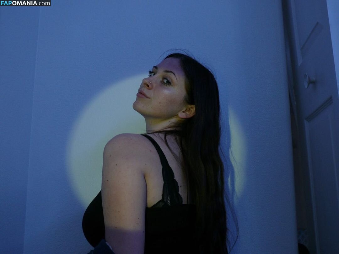 Lily P / lillypulitzer / lilyprosse Nude OnlyFans  Leaked Photo #1