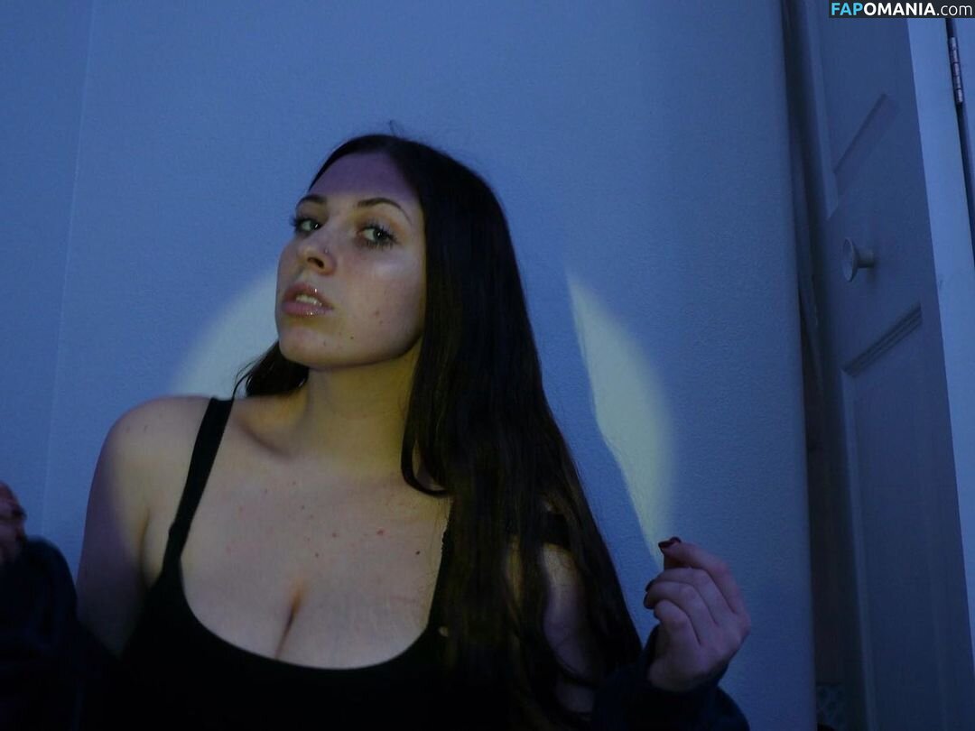Lily P / lillypulitzer / lilyprosse Nude OnlyFans  Leaked Photo #3