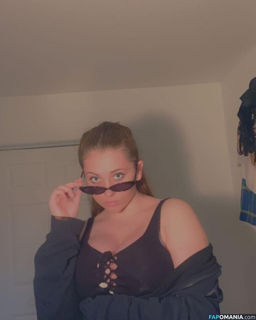 Lily P / lillypulitzer / lilyprosse Nude OnlyFans  Leaked Photo #7