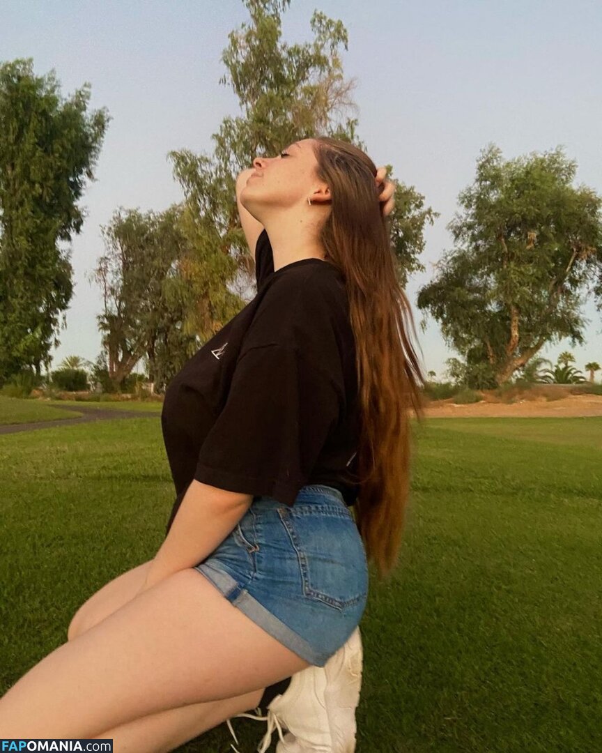 Lily P / lillypulitzer / lilyprosse Nude OnlyFans  Leaked Photo #18