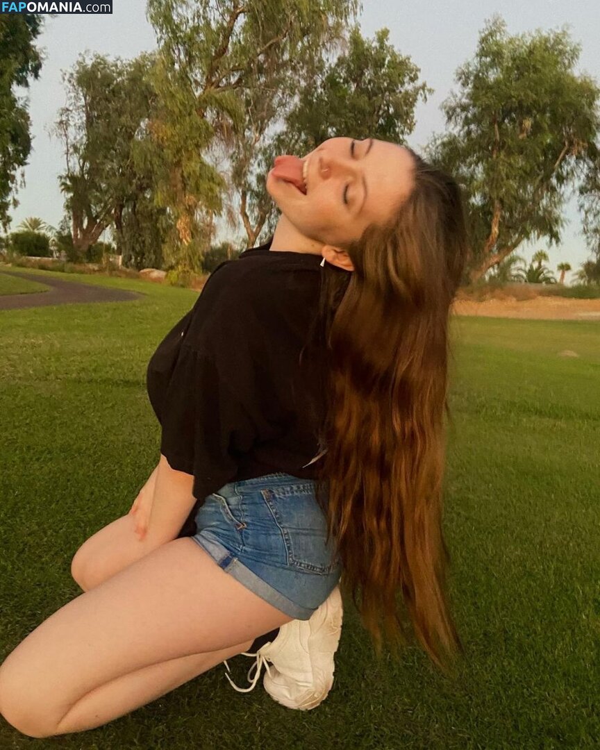Lily P / lillypulitzer / lilyprosse Nude OnlyFans  Leaked Photo #20