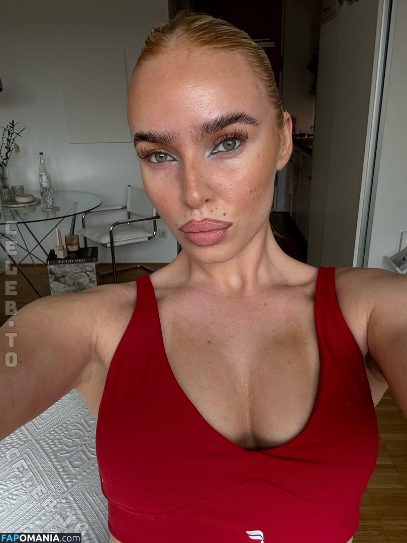 Lilycharlottevoss Nude OnlyFans  Leaked Photo #1